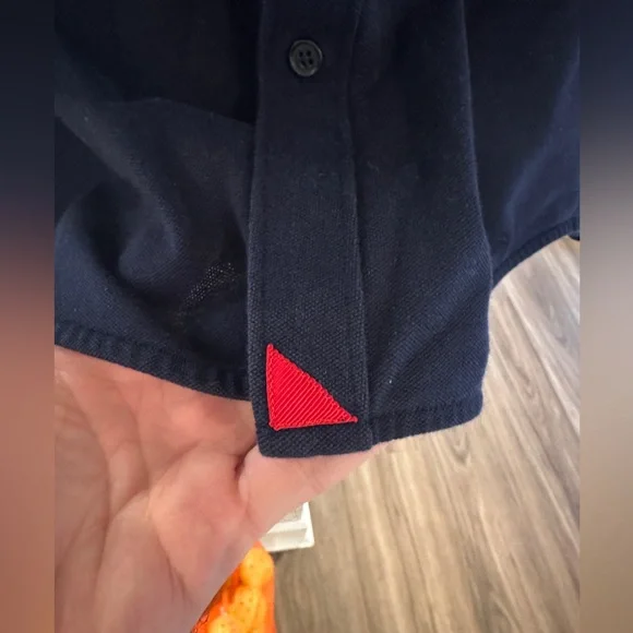 UNTUCKIT Long sleeve Dark Blue Button Up Shirt. Size Medium (Slim Fit) - Picture 3 of 5